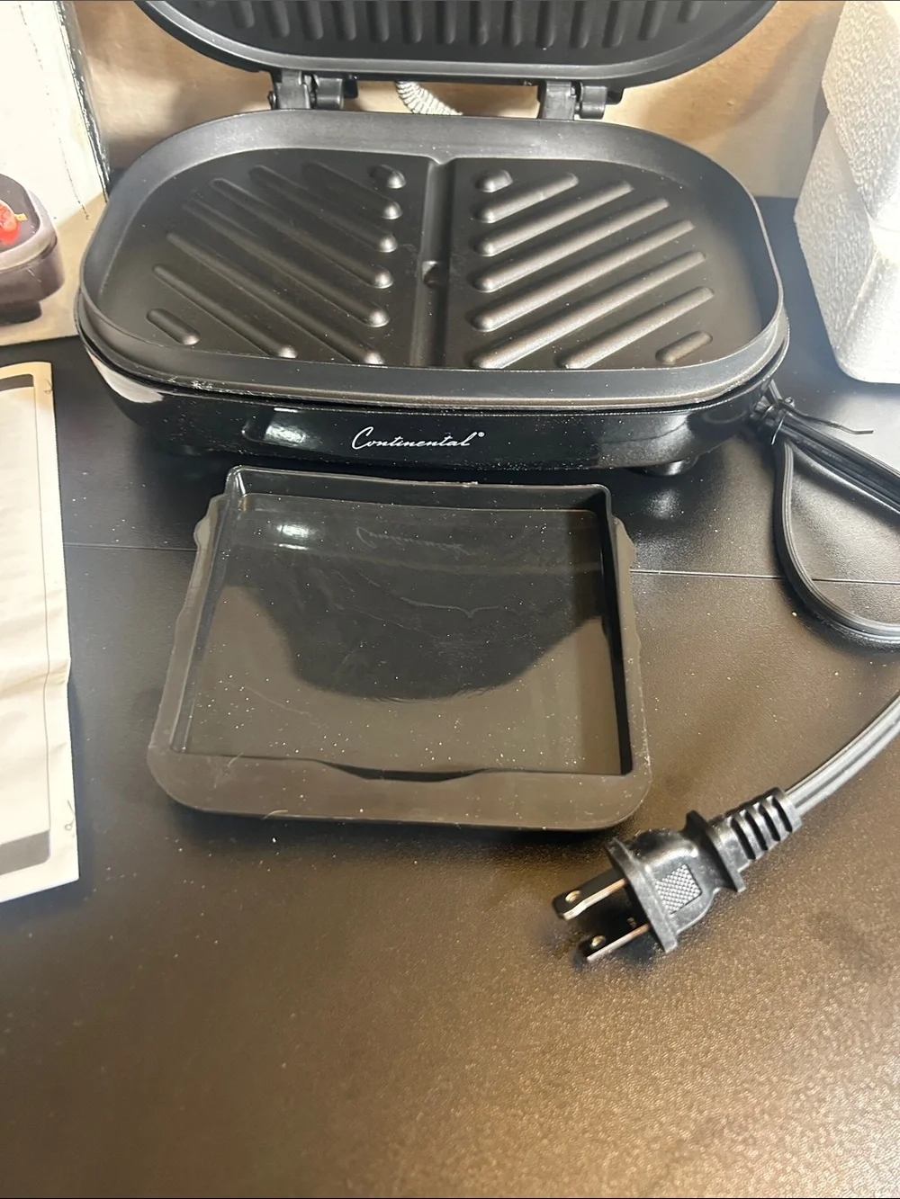 Continental Electric Contact Grill (Model CE23799)